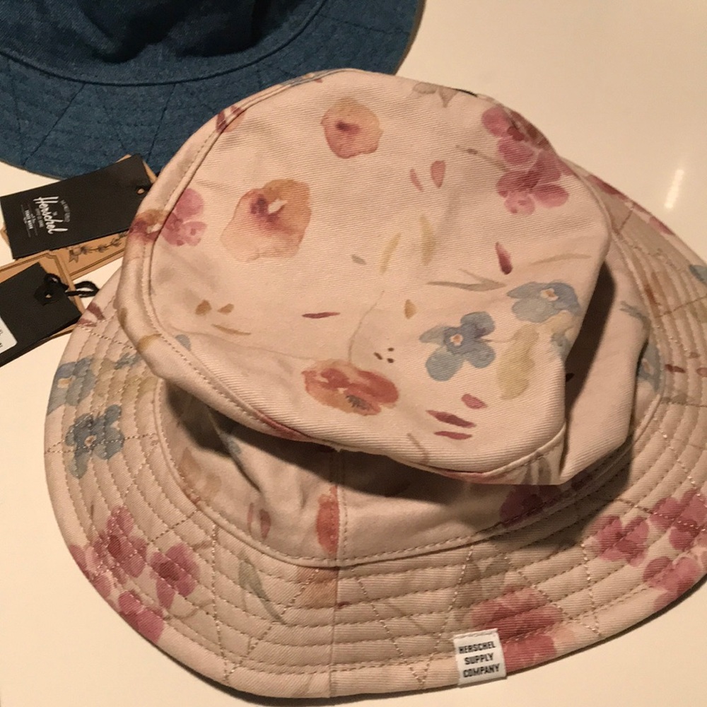 Herschel  Supply Co. Men's Lake Bucket Hat